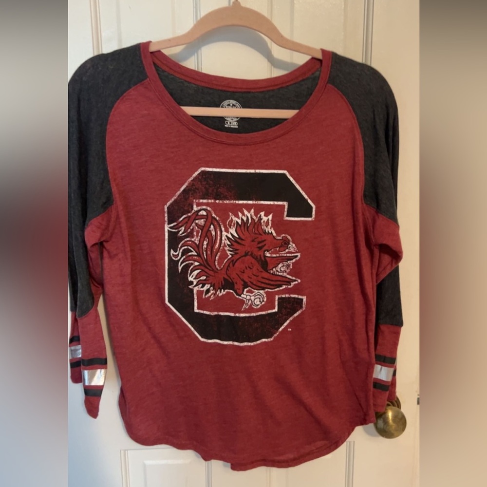 SOLD Rivalry Threads 91 USC Gamecocks Medium 3/4 Sleeve